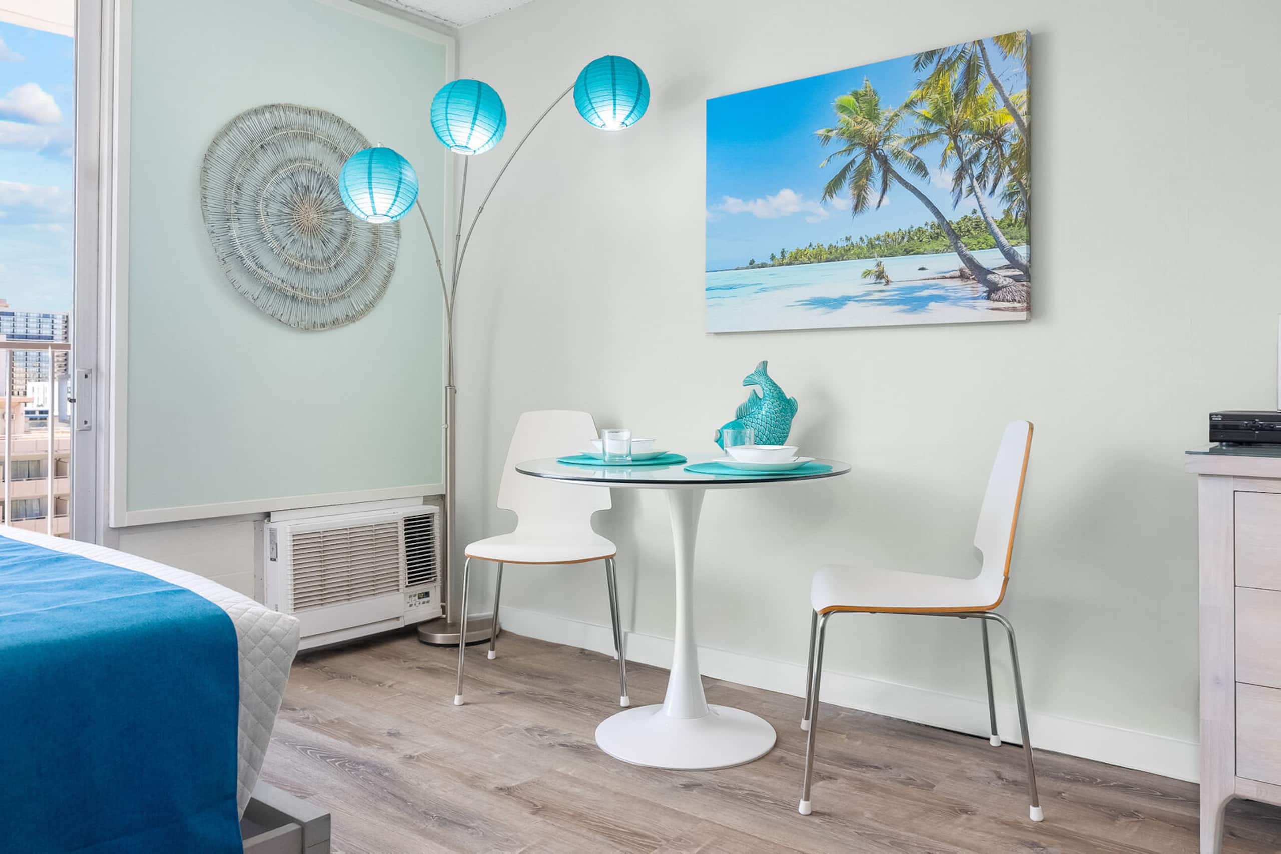 Condo in Honolulu · ★4.75 · 1 bedroom · 2 beds · 1 private bath - Image 11
