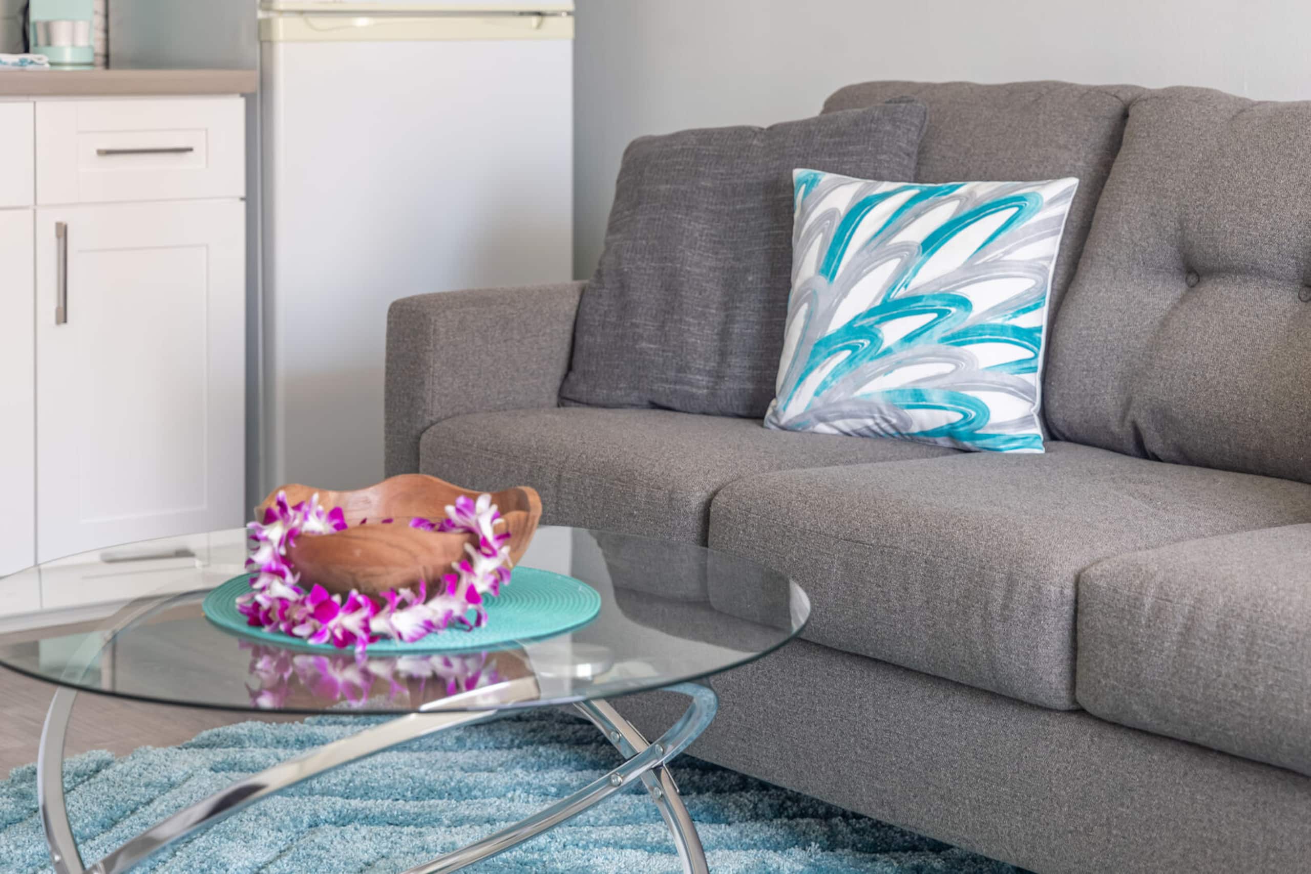 Condo in Honolulu · ★4.75 · 1 bedroom · 2 beds · 1 private bath - Image 16