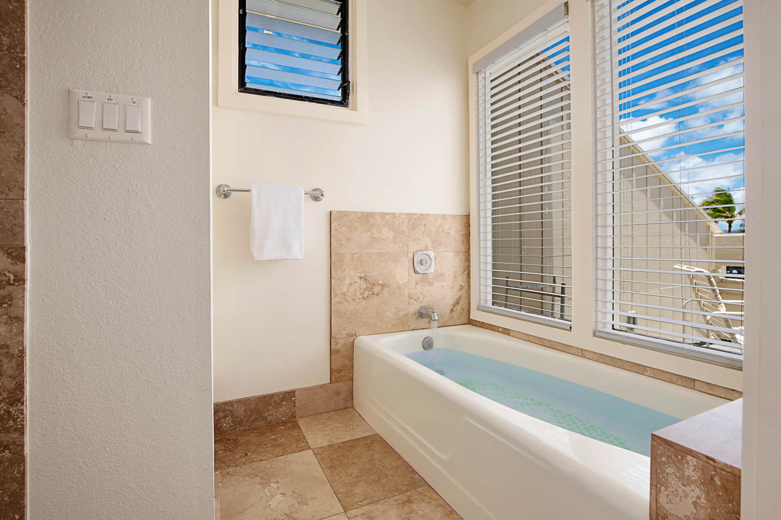Condo in Koloa · ★4.64 · 2 bedrooms · 3 beds · 2 baths - Image 11