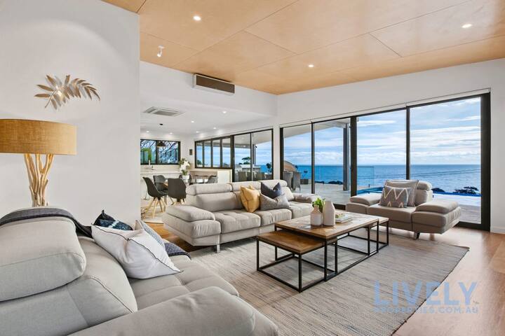 The Ocean’s Edge, Luxury Entertainer with Views gallery image 4