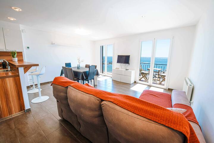 Apartamento exclusivo en primera línea de mar gallery image 4