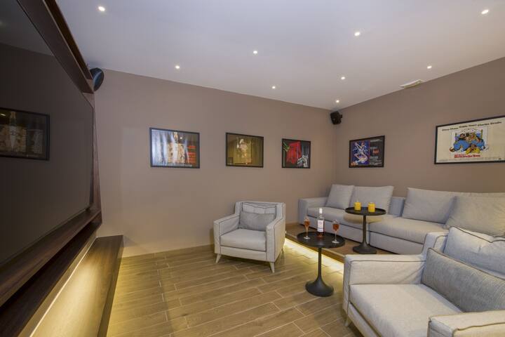 Almi-Cove Hilltop Villa I gallery image 5