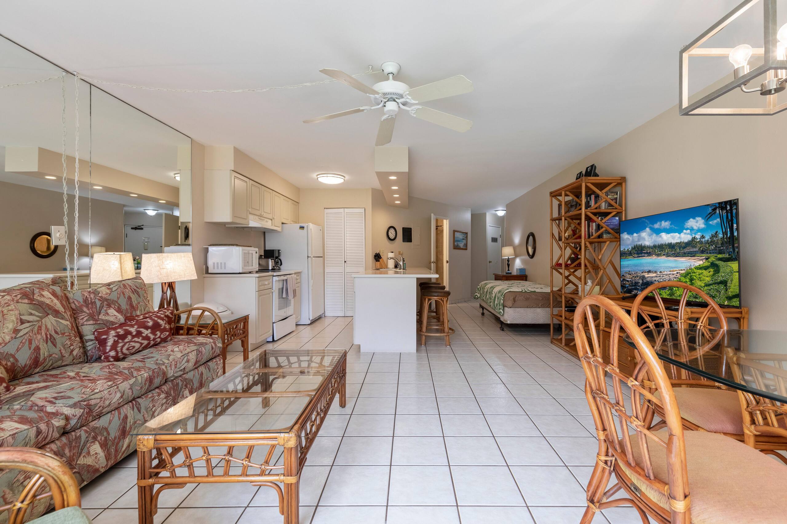 Condo in Kihei · ★4.83 · 1 bedroom · 3 beds · 2 private baths - Image 7