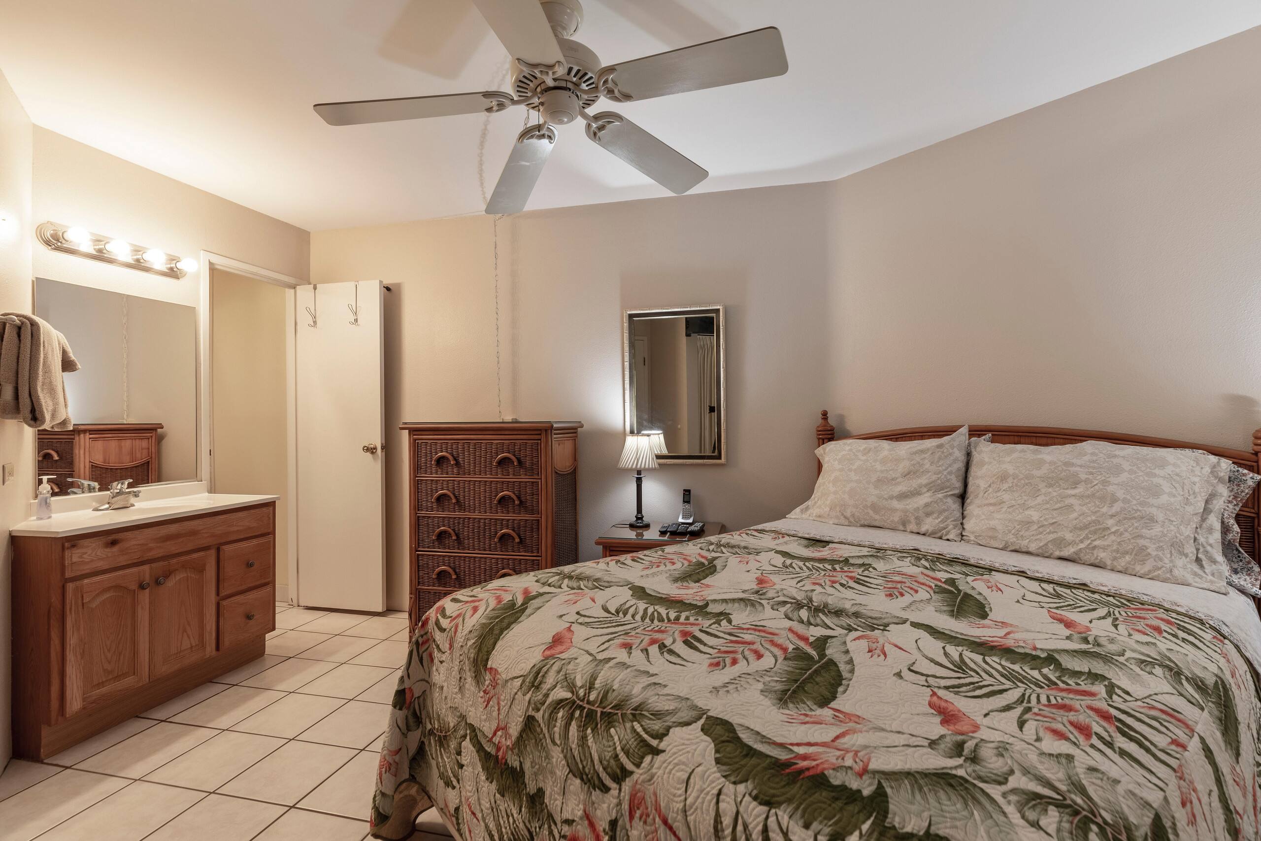 Condo in Kihei · ★4.83 · 1 bedroom · 3 beds · 2 private baths - Image 17