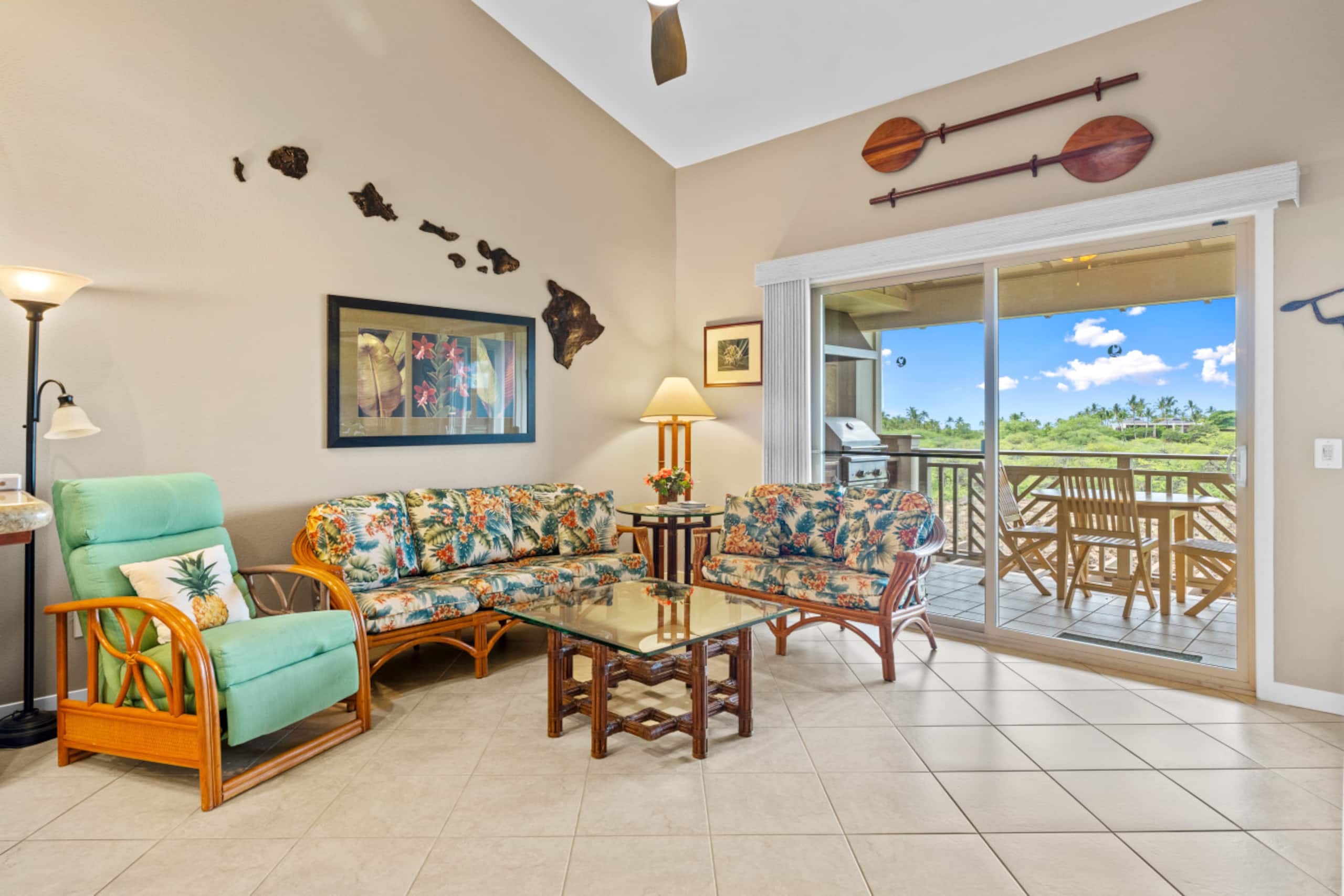 Condo in Waimea · ★4.92 · 3 bedrooms · 4 beds · 2 private baths - Image 3