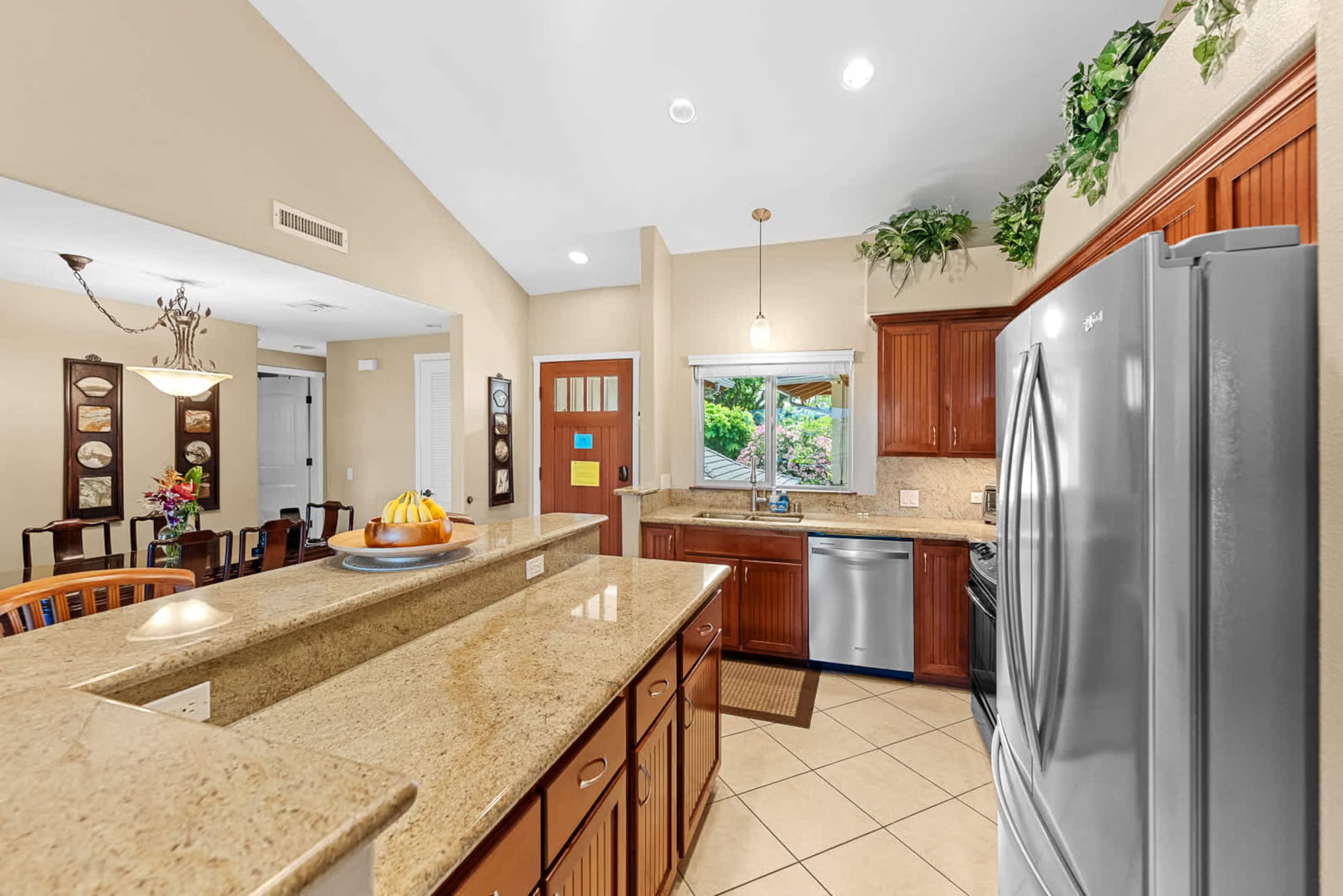 Condo in Waimea · ★4.92 · 3 bedrooms · 4 beds · 2 private baths - Image 11