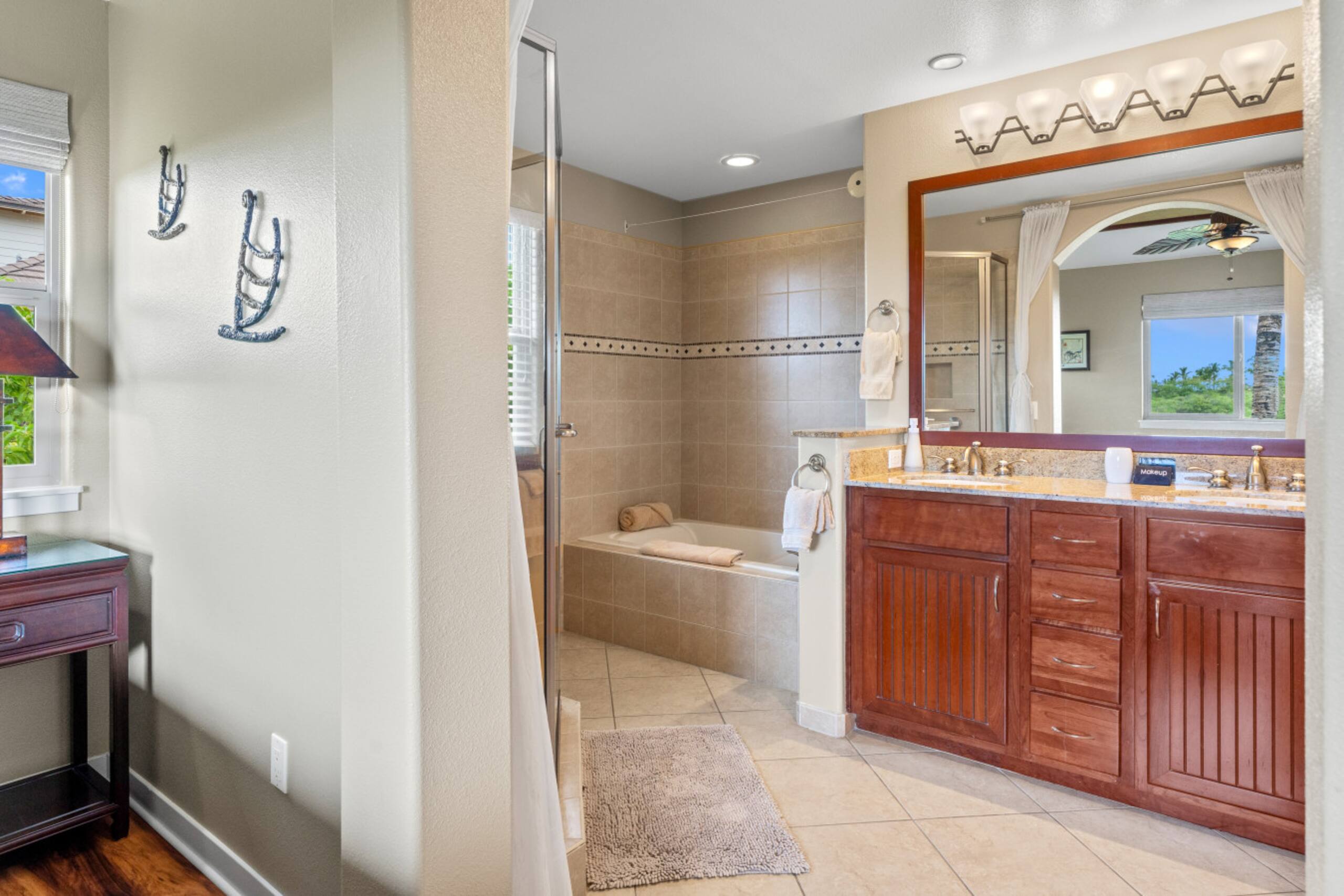 Condo in Waimea · ★4.92 · 3 bedrooms · 4 beds · 2 private baths - Image 34