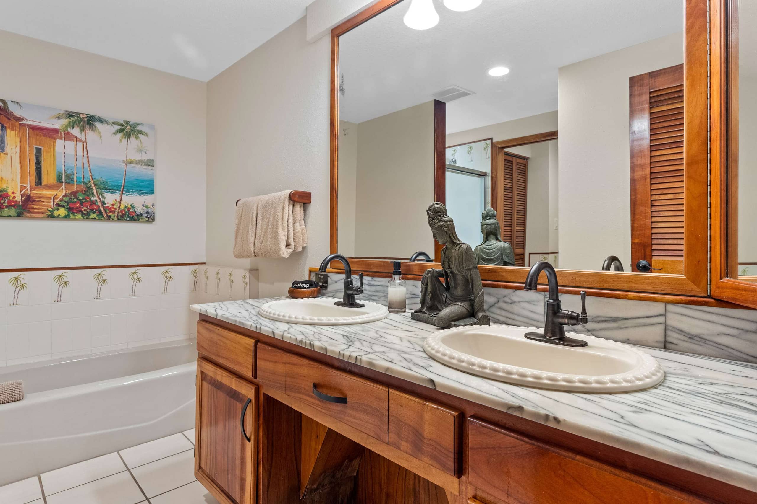 Condo in Kailua-Kona · ★4.9 · 2 bedrooms · 4 beds · 2 private baths - Image 39