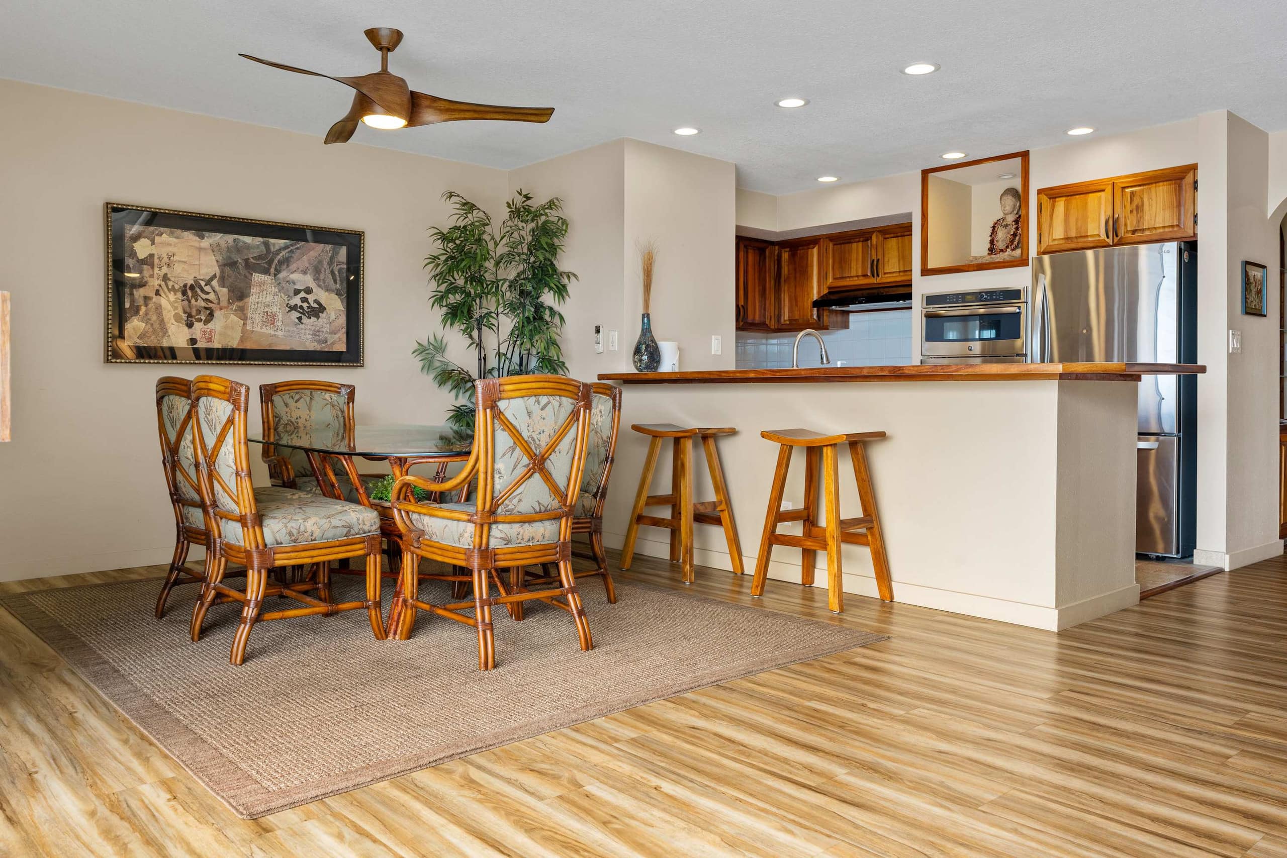 Condo in Kailua-Kona · ★4.9 · 2 bedrooms · 4 beds · 2 private baths - Image 22