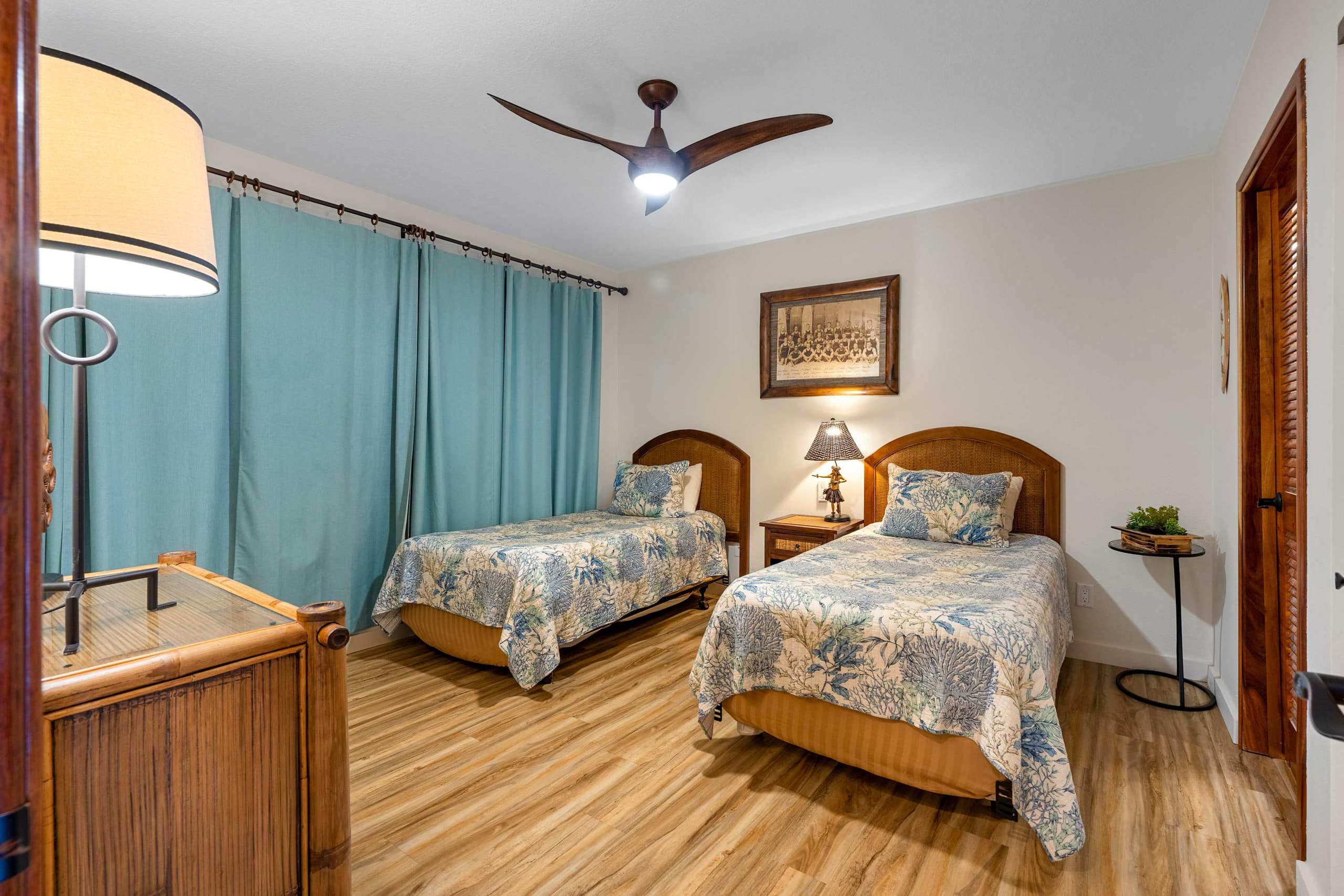 Condo in Kailua-Kona · ★4.9 · 2 bedrooms · 4 beds · 2 private baths - Image 43