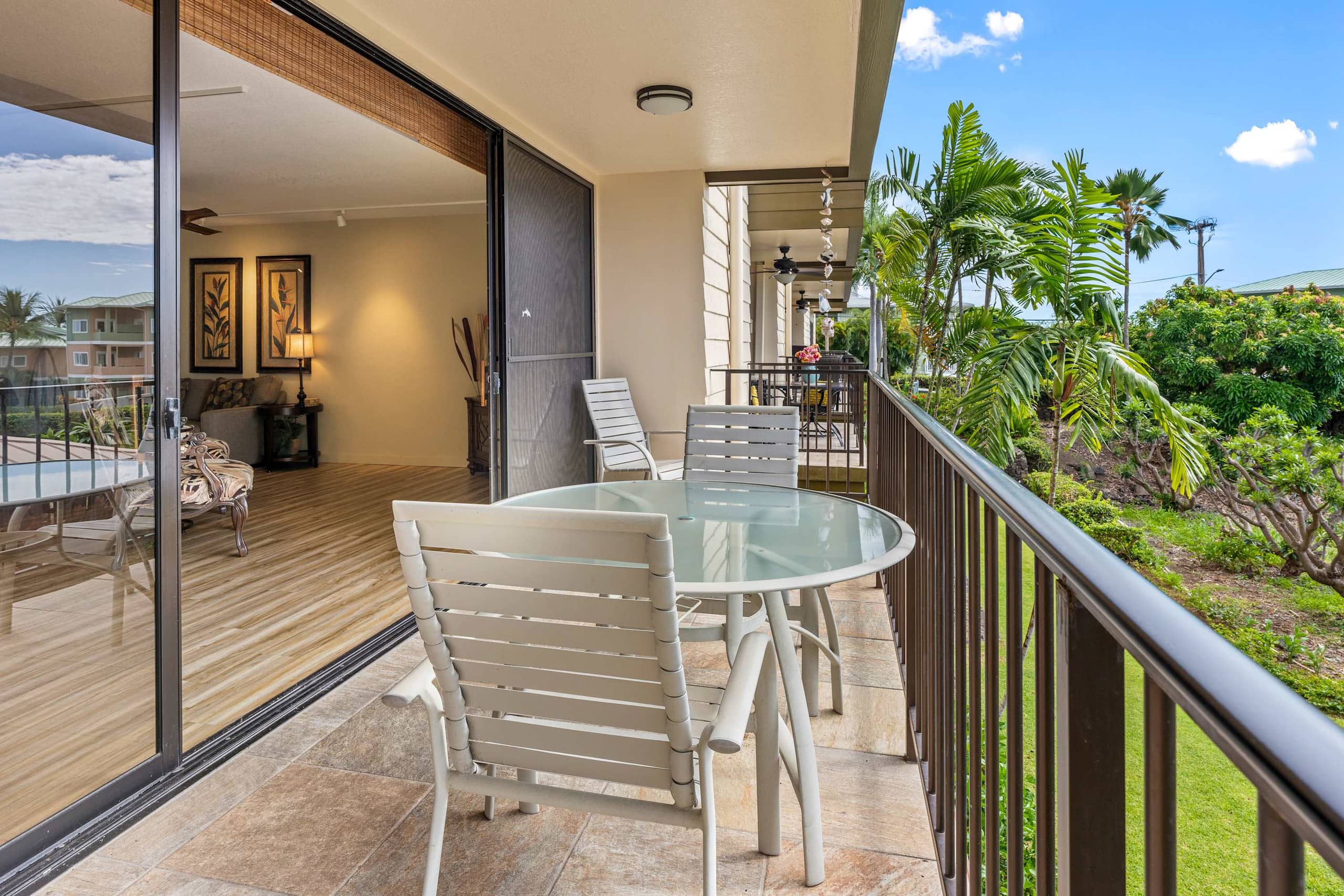Condo in Kailua-Kona · ★4.9 · 2 bedrooms · 4 beds · 2 private baths - Image 28