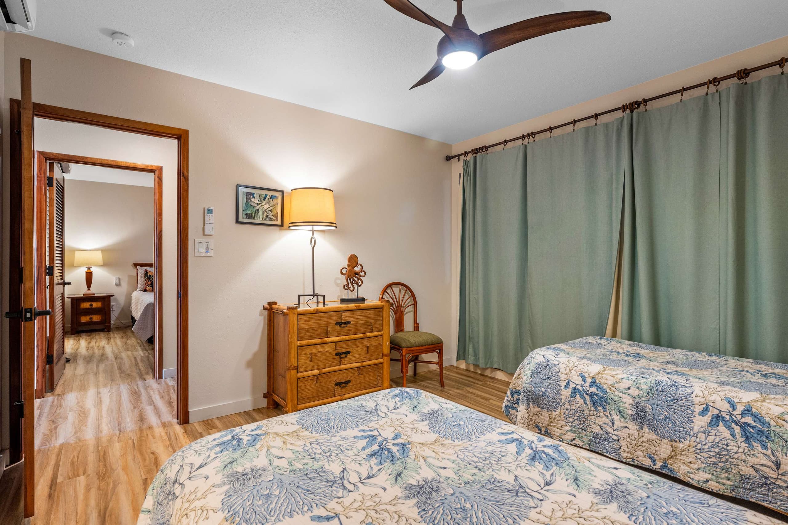 Condo in Kailua-Kona · ★4.9 · 2 bedrooms · 4 beds · 2 private baths - Image 45