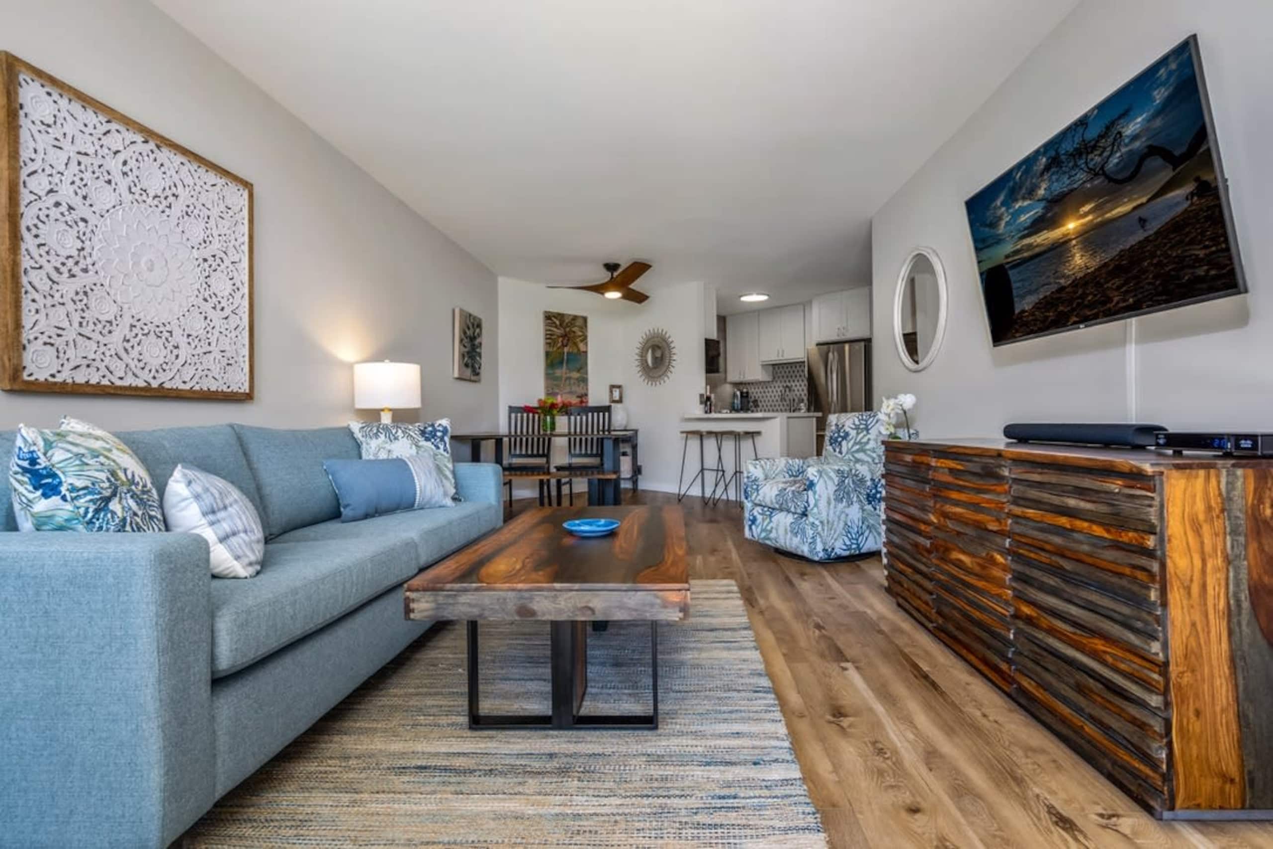 Condo in Kihei · ★4.94 · 1 bedroom · 2 beds · 1 private bath - Image 3