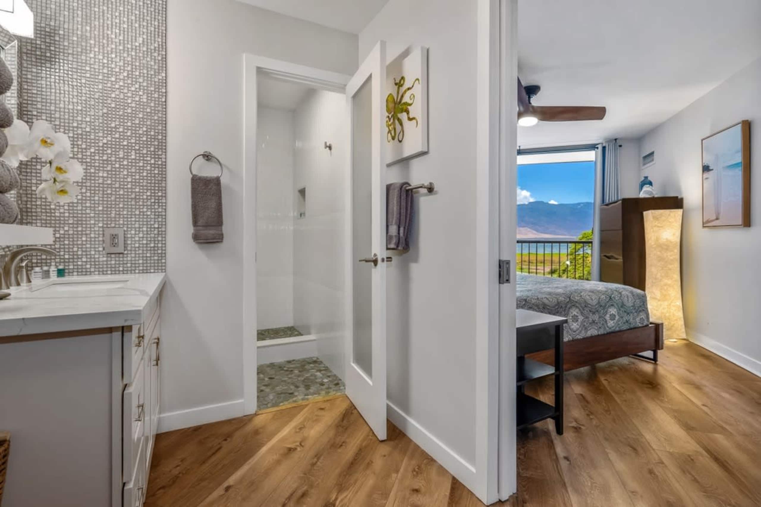 Condo in Kihei · ★4.94 · 1 bedroom · 2 beds · 1 private bath - Image 16