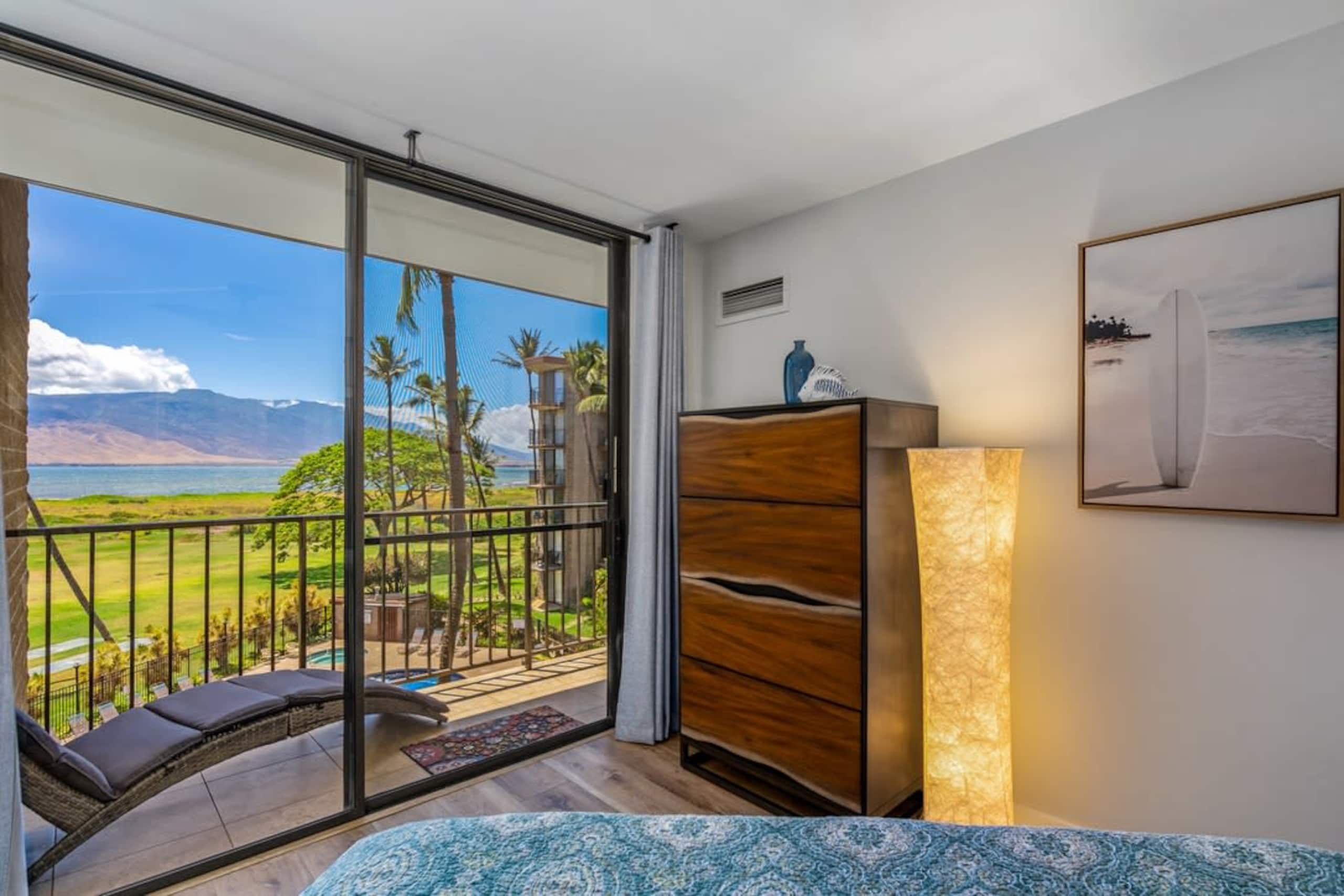 Condo in Kihei · ★4.94 · 1 bedroom · 2 beds · 1 private bath - Image 19