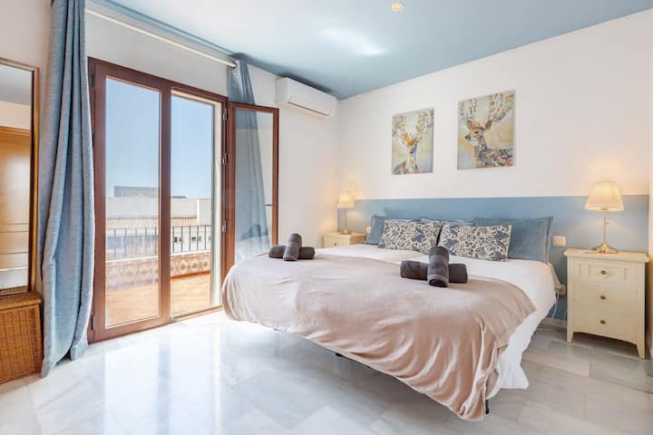 Posteľ, fotka celej izby, izba, posteľ, fotka celej izby, spálňa