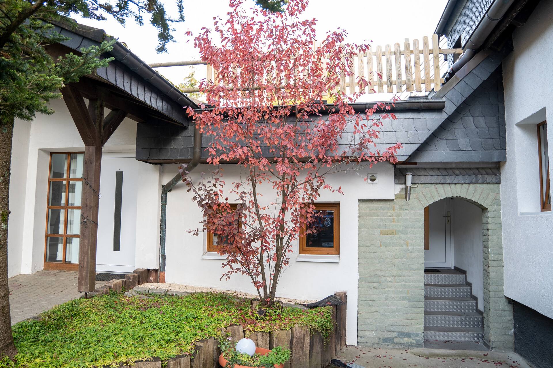 'Villa Nordhang - Apartamento 7' con vistas a la montaña, balcón y Wi-Fi — foto 3
