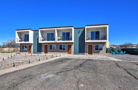 4 Private townhomes, 8 bedrooms, sleeps 24!