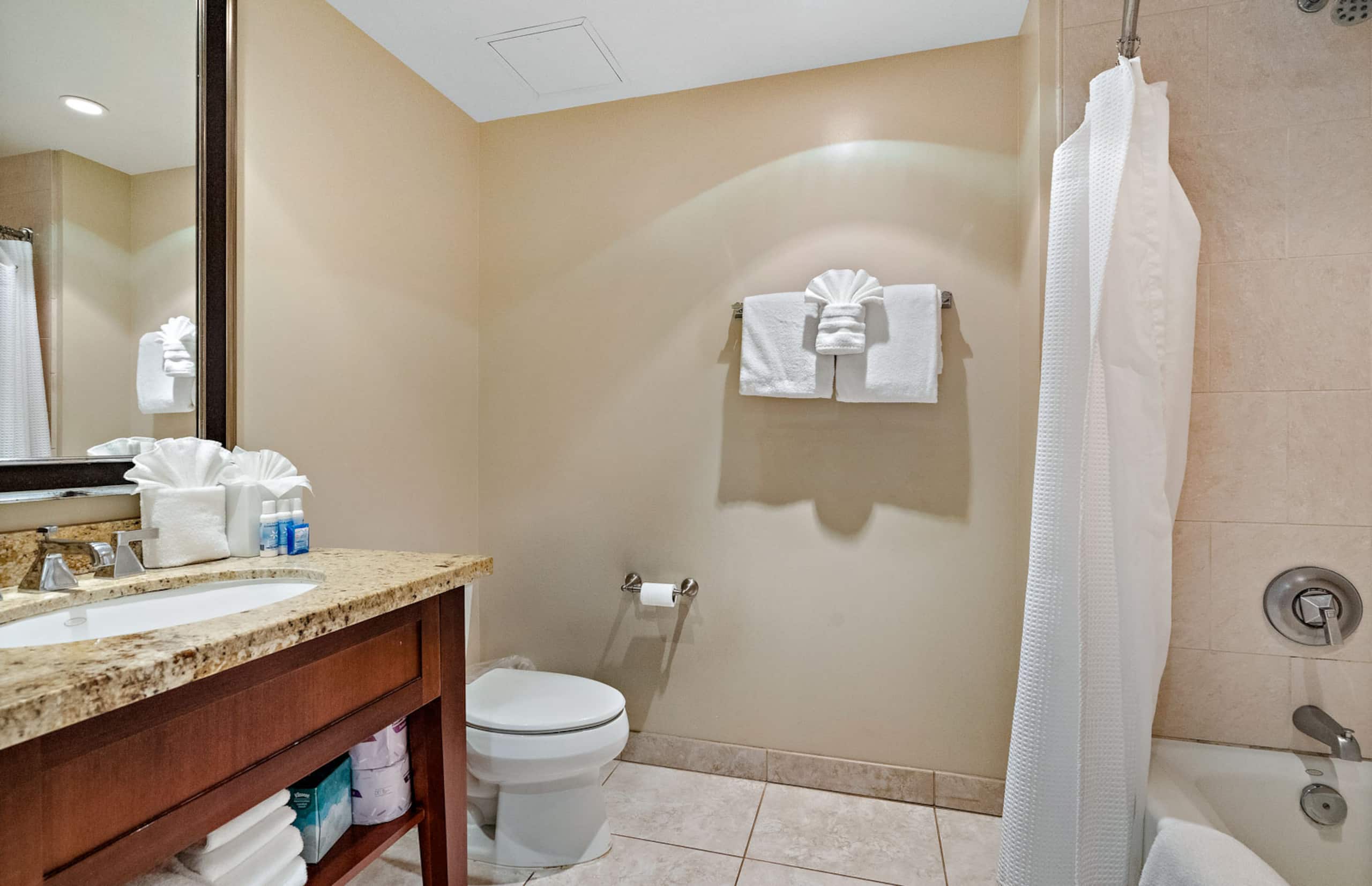 Condo in Lahaina · ★4.78 · 1 bedroom · 2 beds · 1 bath - Image 17