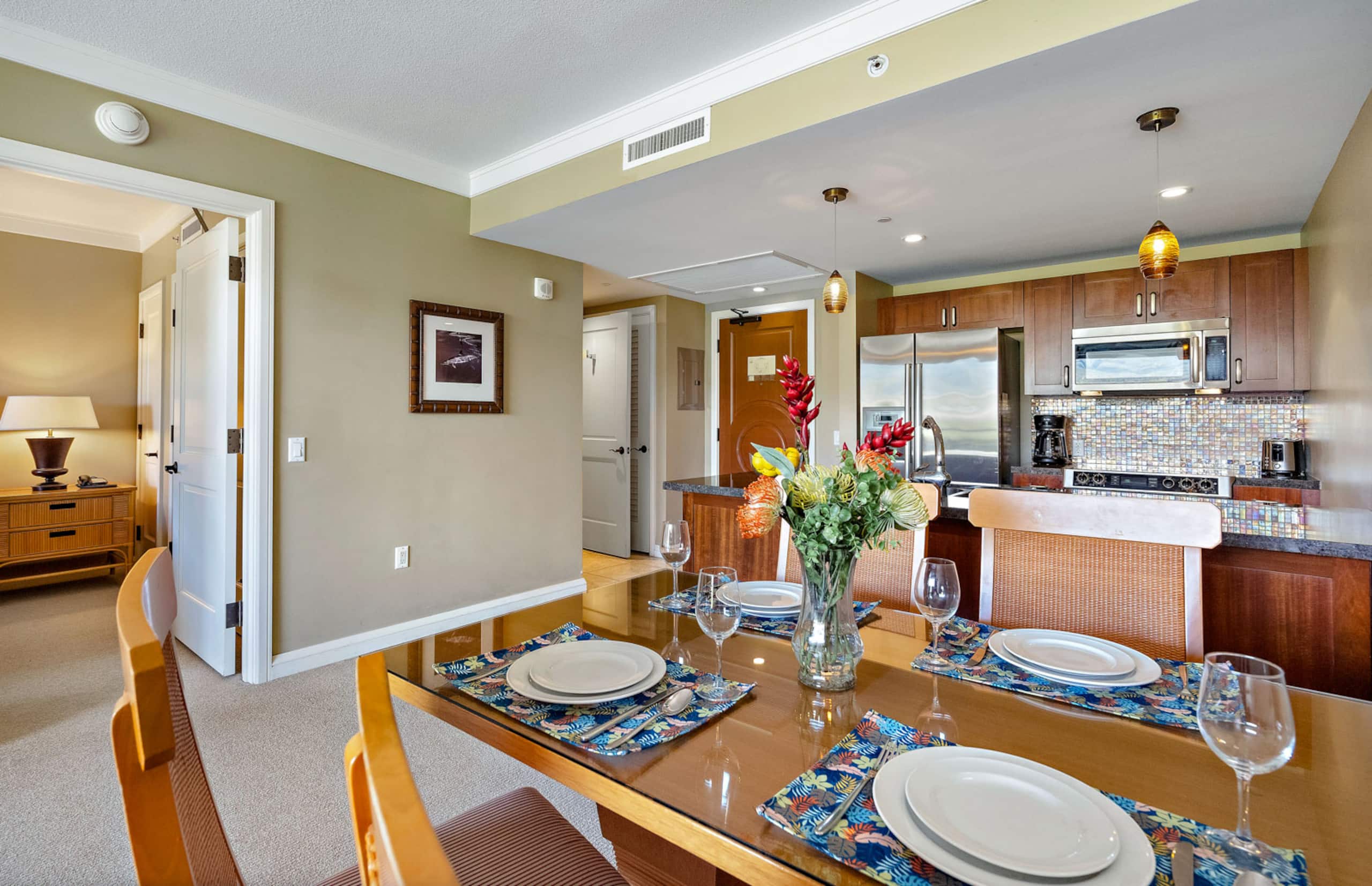 Condo in Lahaina · ★4.78 · 1 bedroom · 2 beds · 1 bath - Image 9