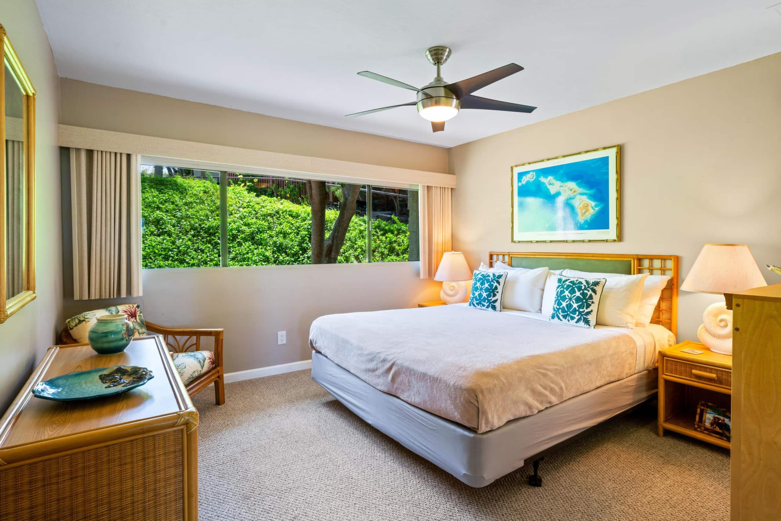 Condo in Kailua-Kona · ★4.79 · 2 bedrooms · 3 beds · 2 shared baths - Image 24