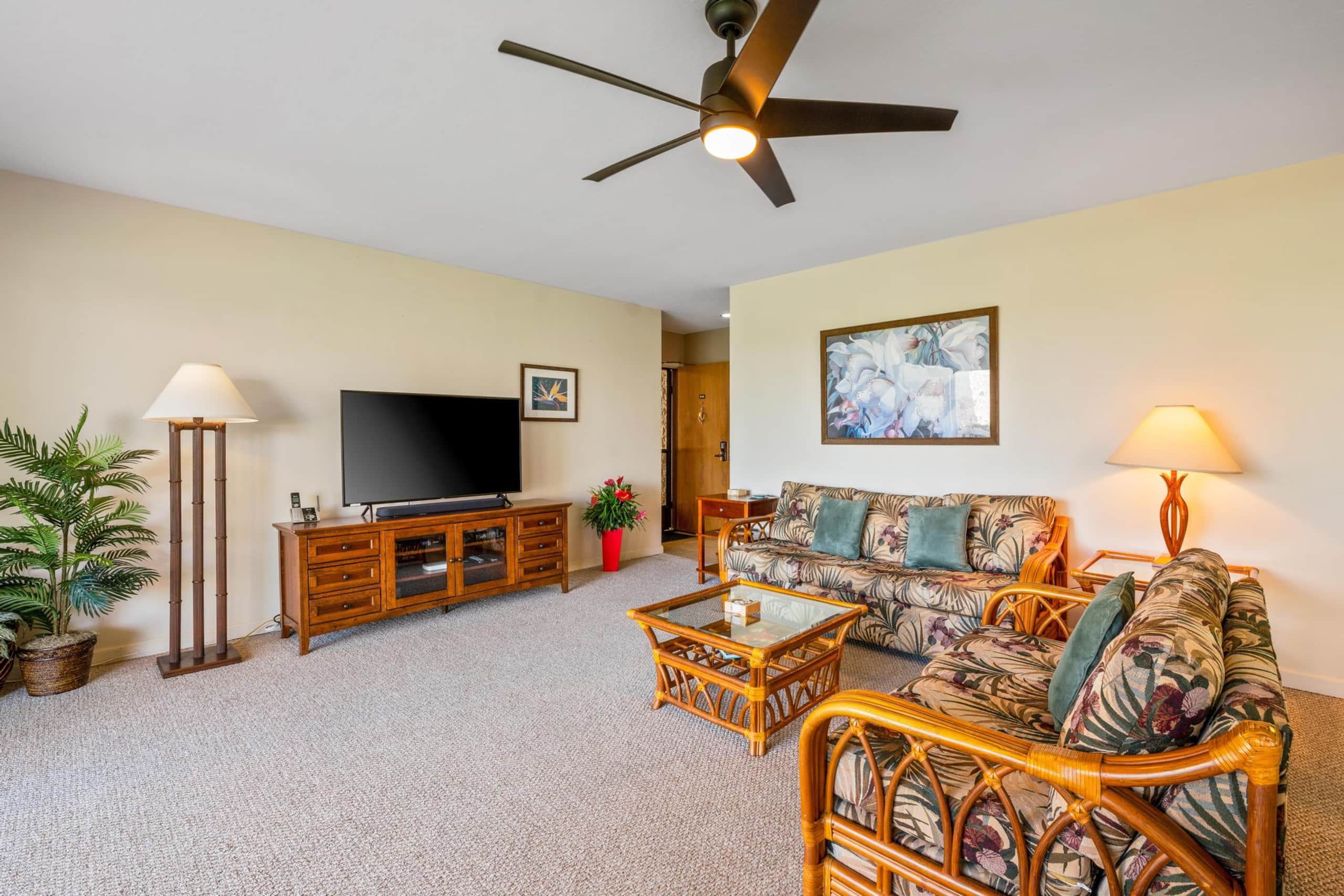 Condo in Kailua-Kona · ★4.79 · 2 bedrooms · 3 beds · 2 shared baths - Image 14