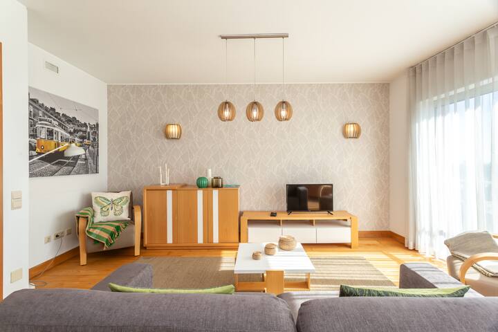 BeGuest T4 Lisbon Premium Suite 23b gallery image 3