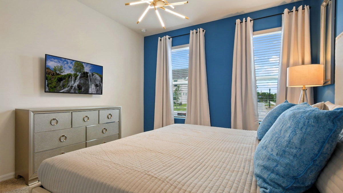 Raskošne prostorije za spavanje s bračnim krevetom