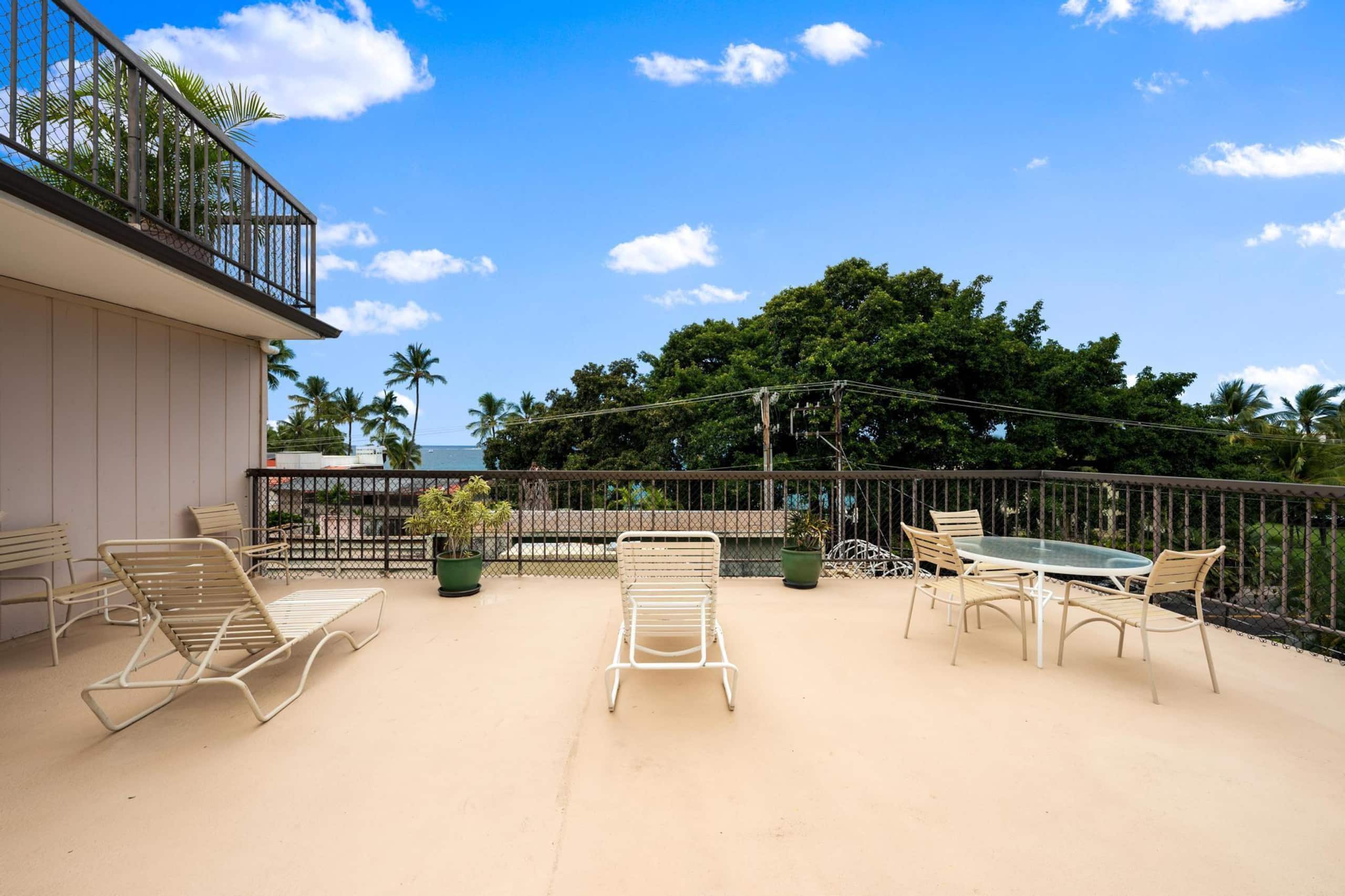 Condo in Kailua-Kona · ★4.38 · 1 bedroom · 2 beds · 1 bath - Image 30