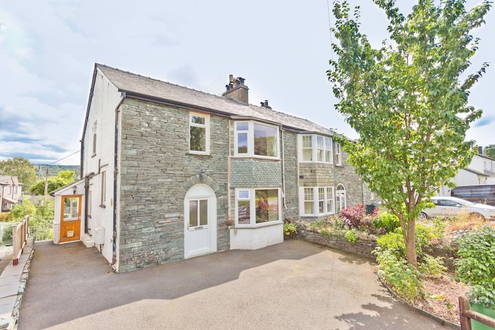 Netherbeck Cottage - Village House With Hot Tub - Hawkshead