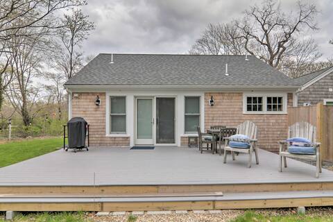 Pet-Friendly Cape Cod Cottage - Walk to Beach!