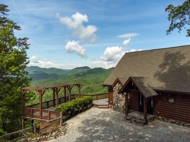 Greybeard Rentals managed Airbnb listing 2