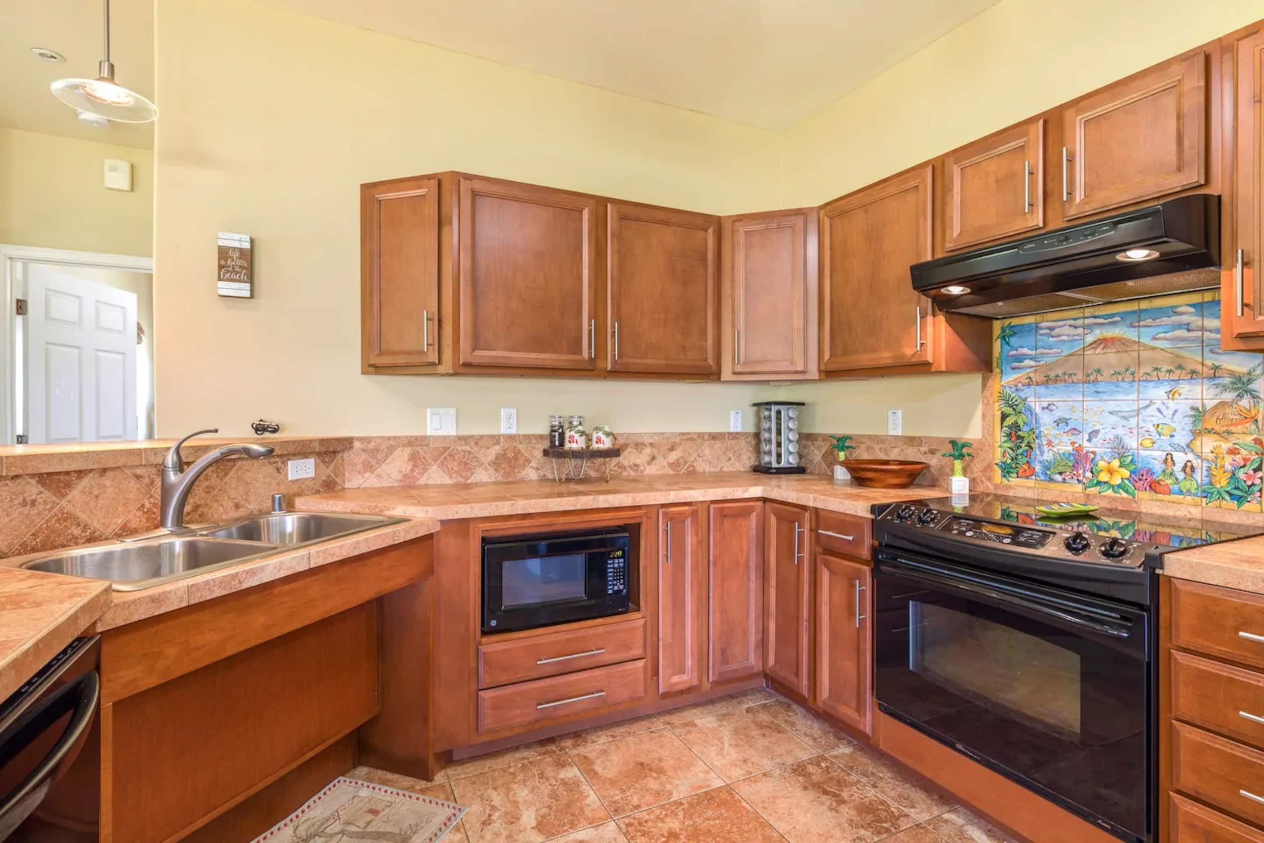 Home in Pahoa · ★4.78 · 3 bedrooms · 4 beds · 2 private baths - Image 14