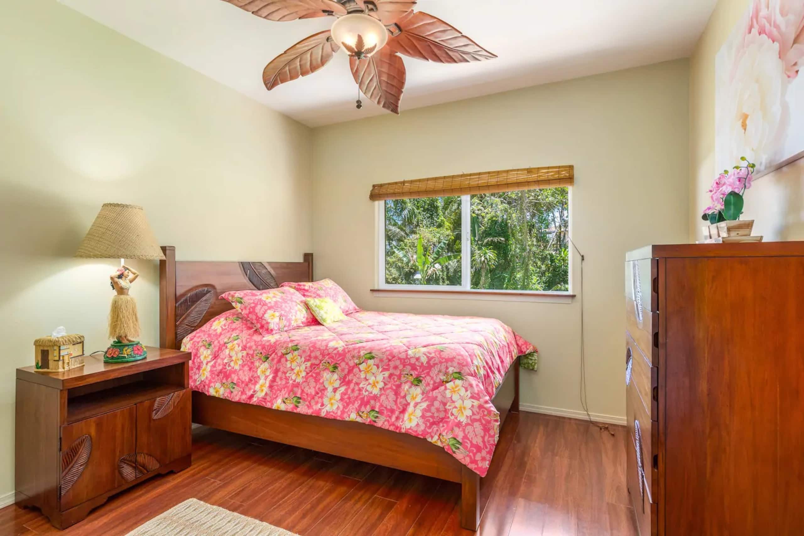 Home in Pahoa · ★4.78 · 3 bedrooms · 4 beds · 2 private baths - Image 16