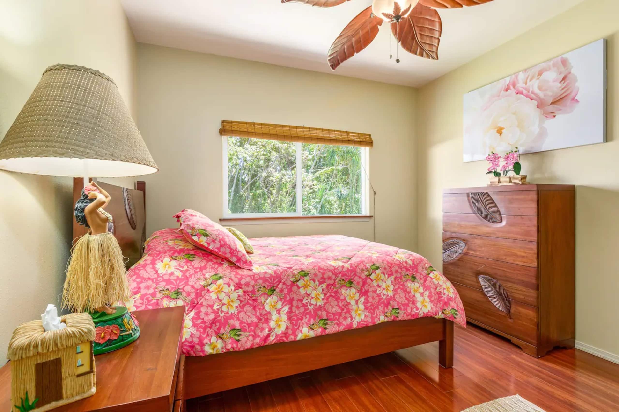 Home in Pahoa · ★4.78 · 3 bedrooms · 4 beds · 2 private baths - Image 17