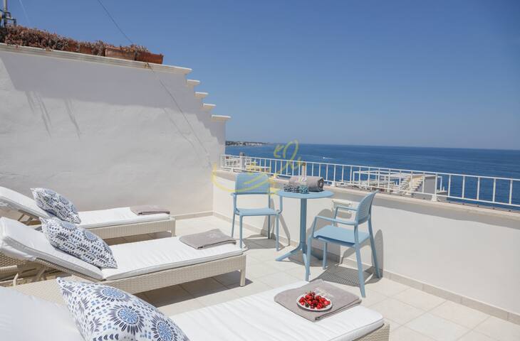 TD Casa Marevino Seaside Terrace w/Panoramic View gallery image 4