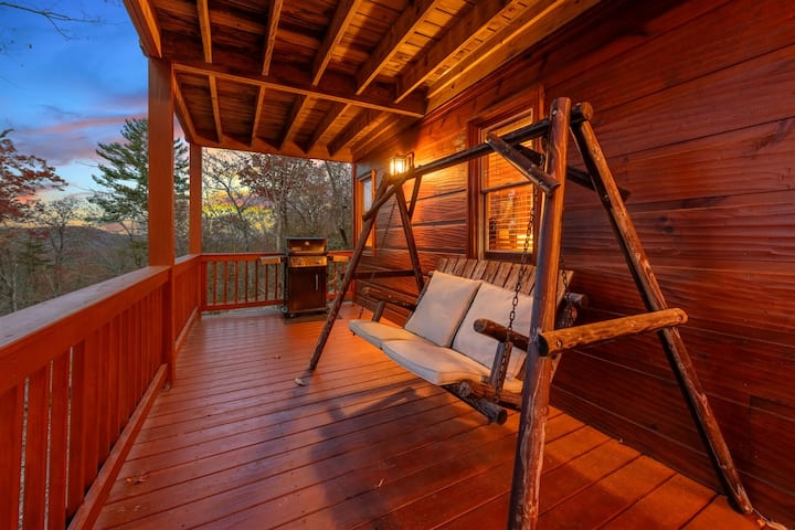 Grill and swing area