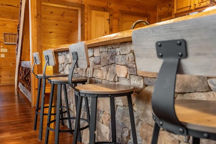 Additional seating area