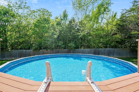 The Cozy Cottage Getaway | Private Pool & Hot Tub