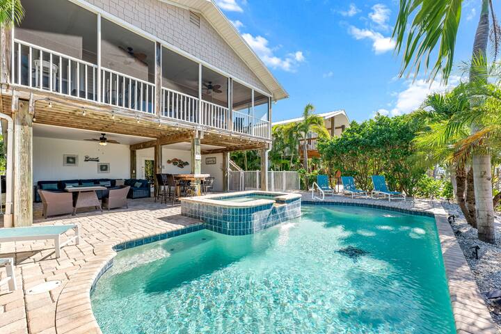 Coastal Breeze Vacation Rentals managed Airbnb listing 1