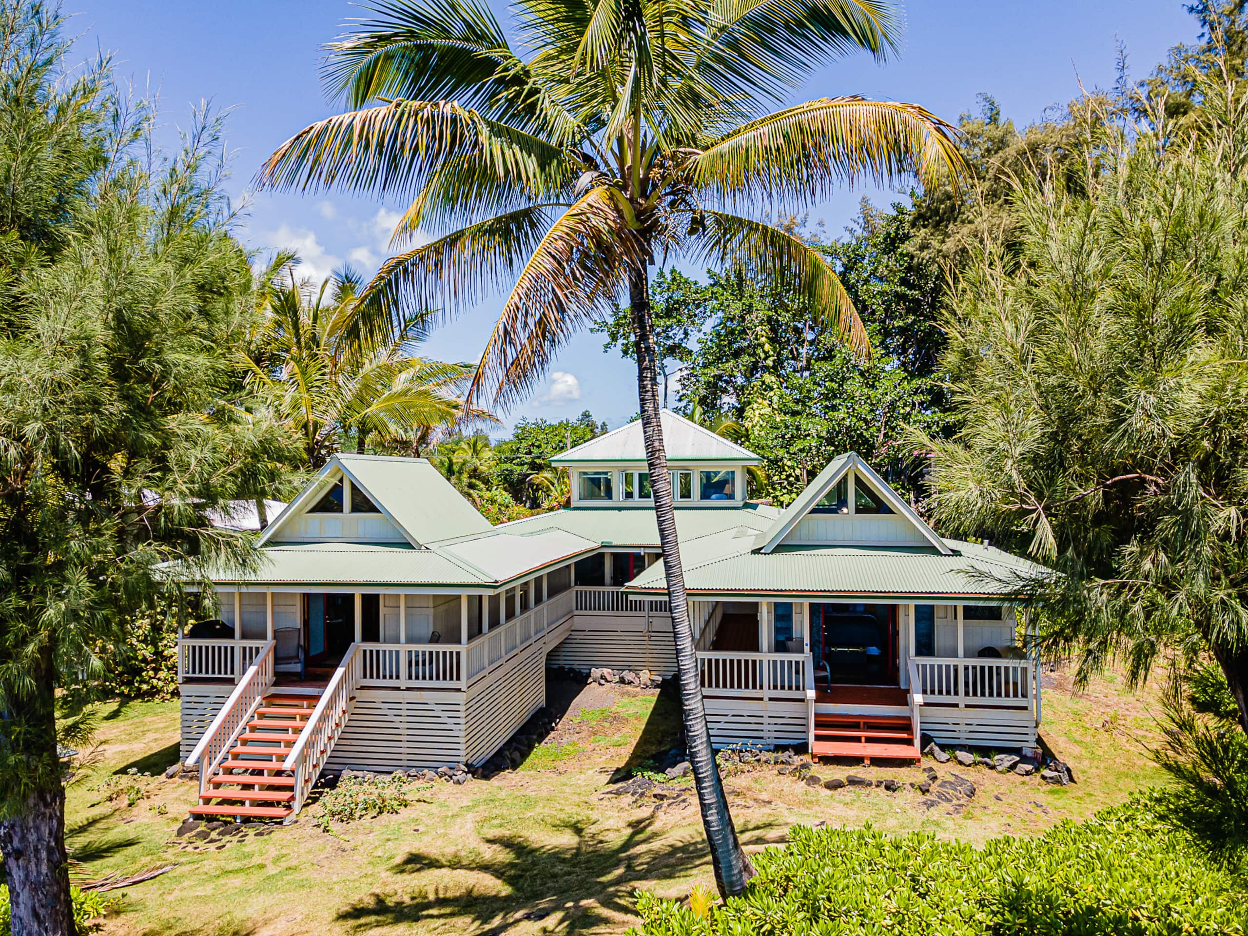 Home in Keaau · ★4.59 · 3 bedrooms · 3 beds · 2 baths - Image 2