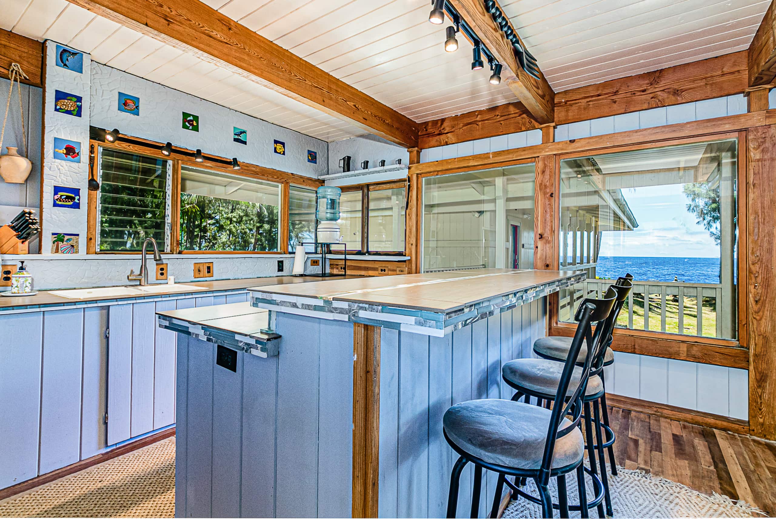 Home in Keaau · ★4.59 · 3 bedrooms · 3 beds · 2 baths - Image 18