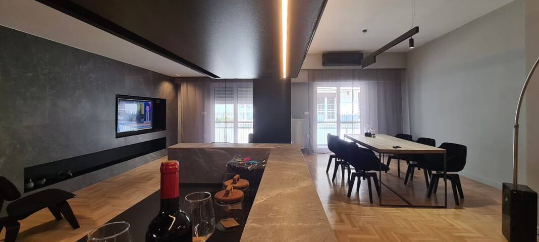 Luxury Kolonaki/3 Br City Apartment gallery image 5