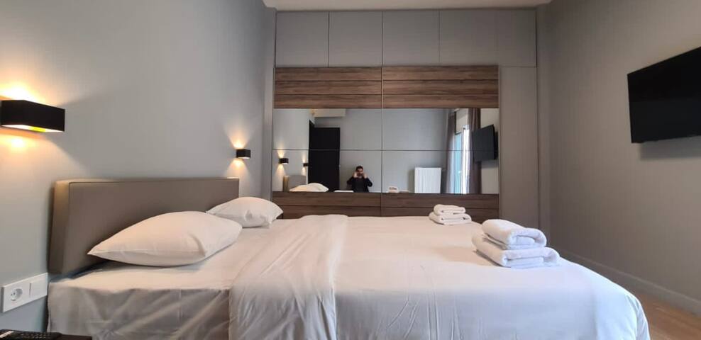 Luxury Kolonaki/3 Br City Apartment gallery image 3