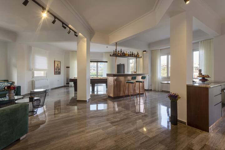 A Truly Wow Experience for Every Guest. gallery image 2