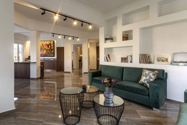 A Truly Wow Experience for Every Guest. gallery image 3