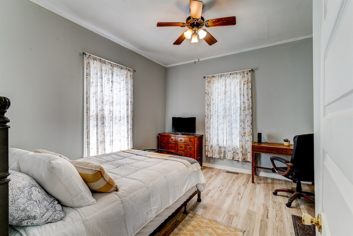 带办公区的前卧室