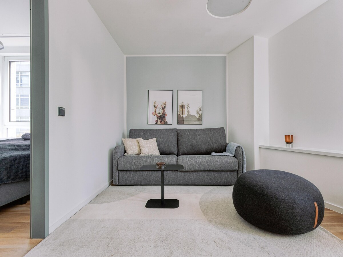 Beliebte Airbnb-Anzeige: Essen Kettwiger Str | Suite XL + Sofa Bed in Stadtkern