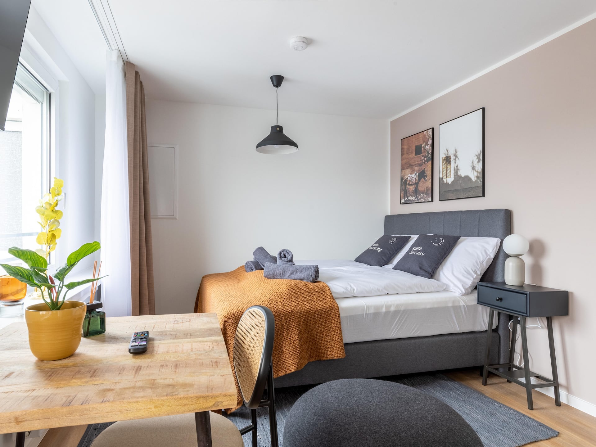 Essen Kettwiger Street | Suite M