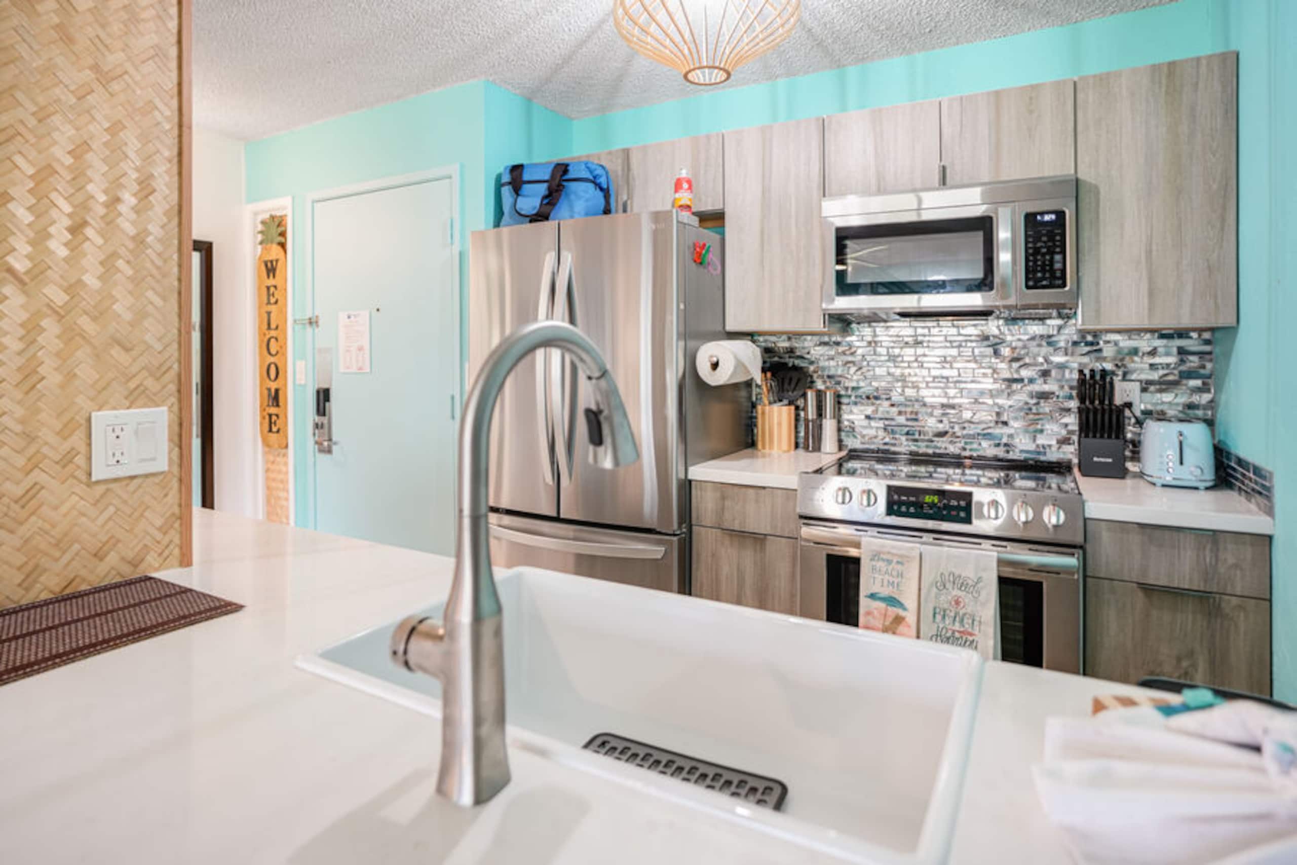 Condo in Kapaa · ★4.74 · 1 bedroom · 3 beds · 1 private bath - Photo 5